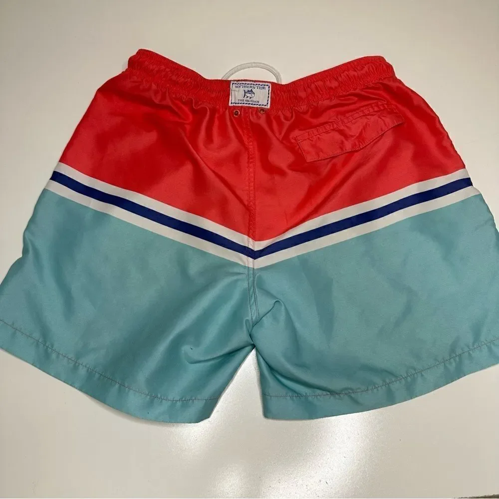 Southern Tide good size